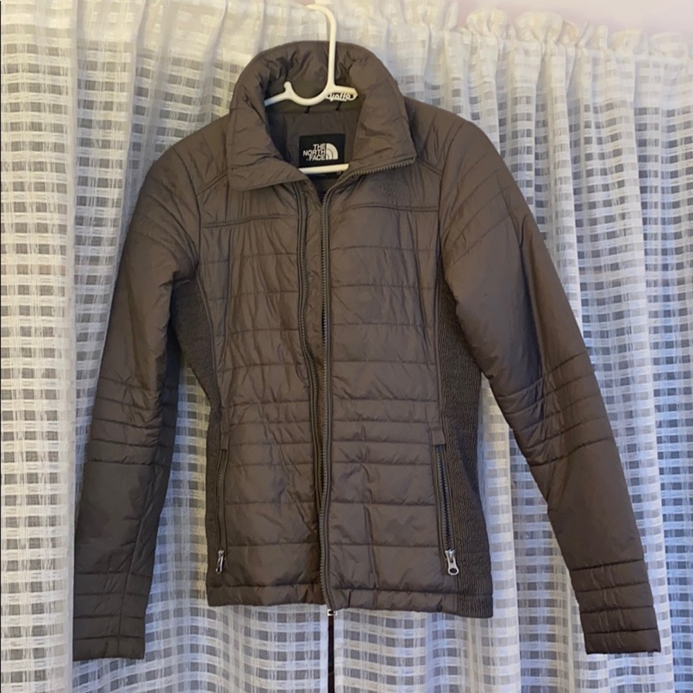 North Face Additional Photos - ‘Weimaraner Brown’